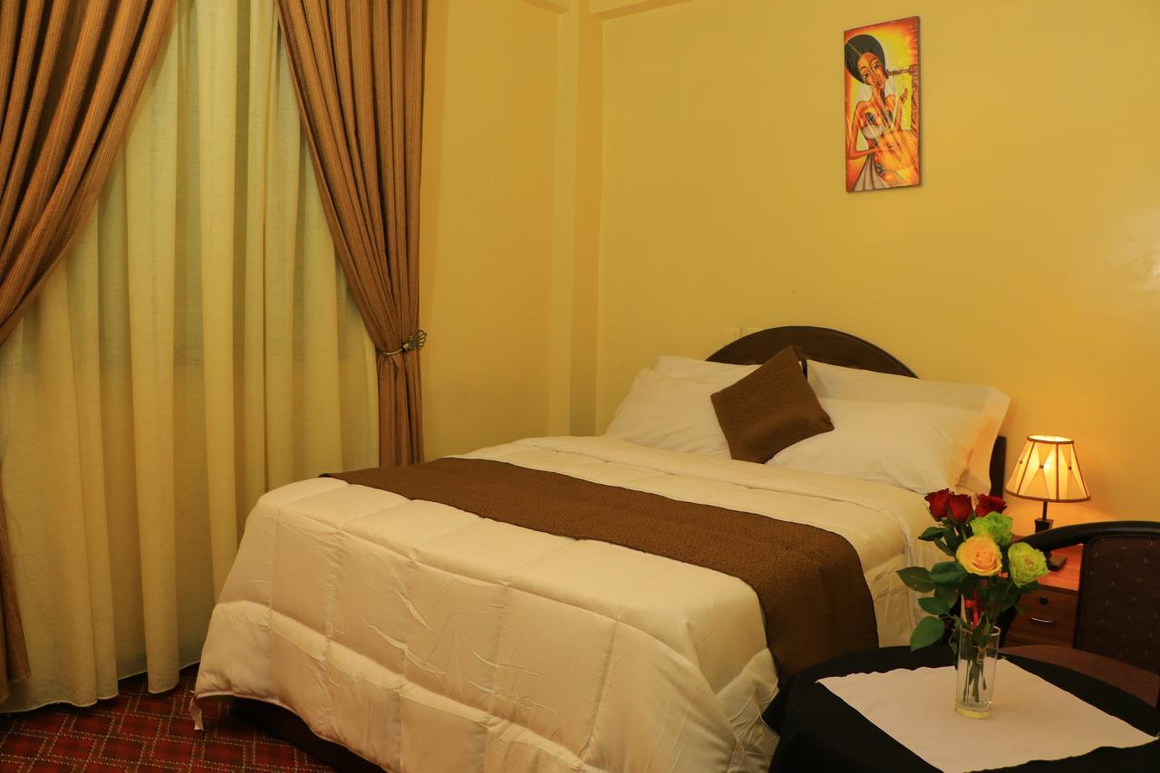 Keba Guest House アジス・アベバ エクステリア 写真